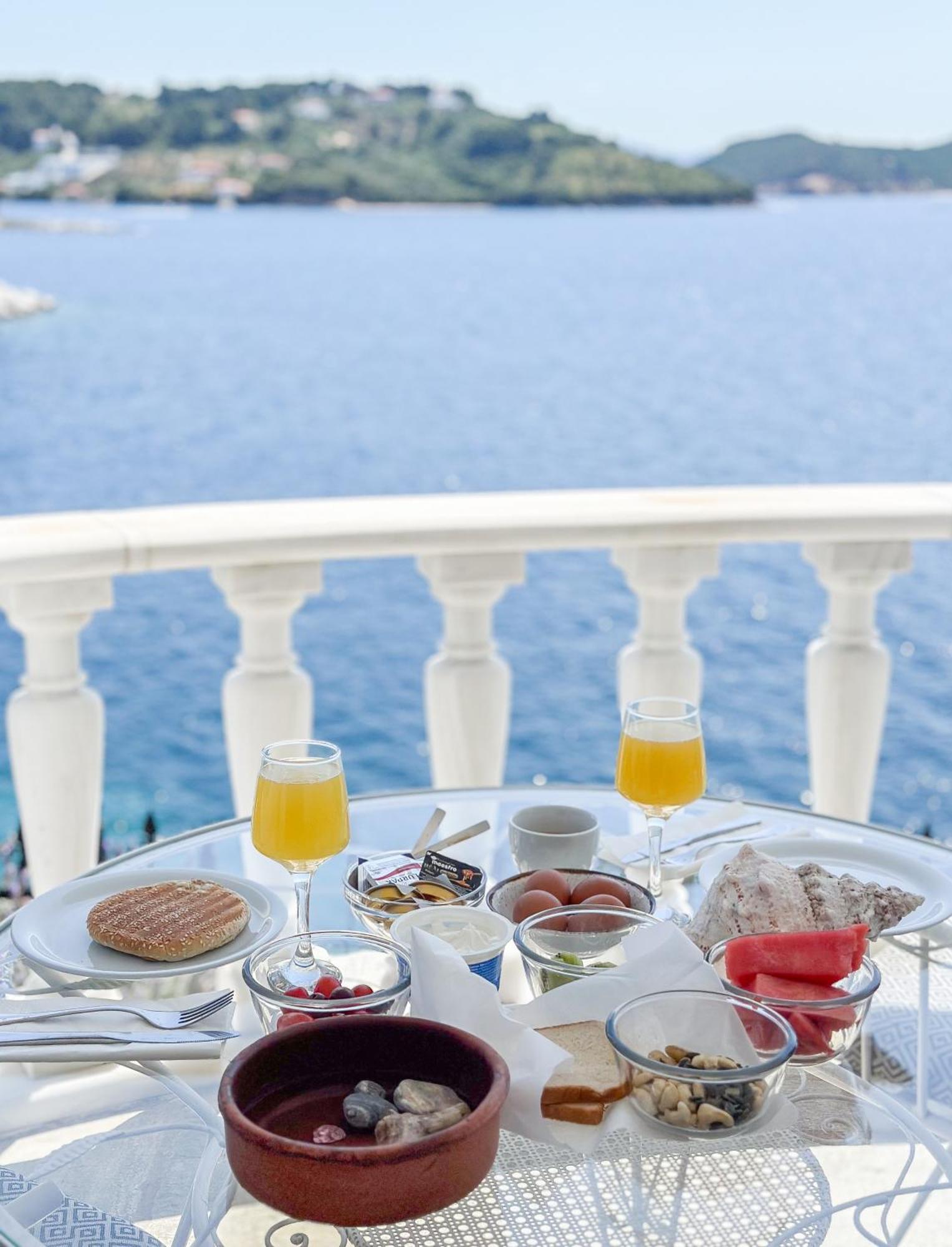 Ourania'S Mansion Hotel Skiathos-stad Buitenkant foto