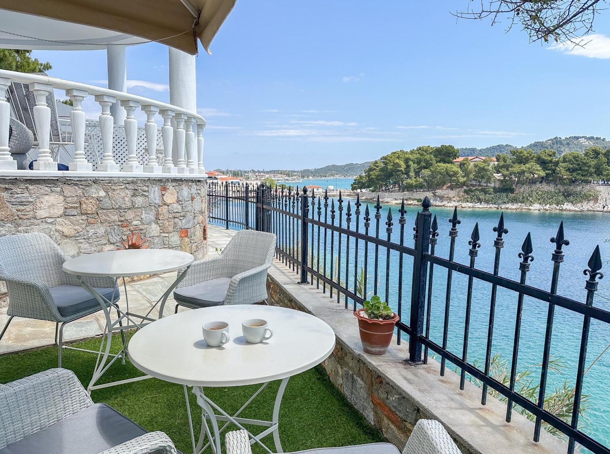 Ourania'S Mansion Hotel Skiathos-stad Buitenkant foto
